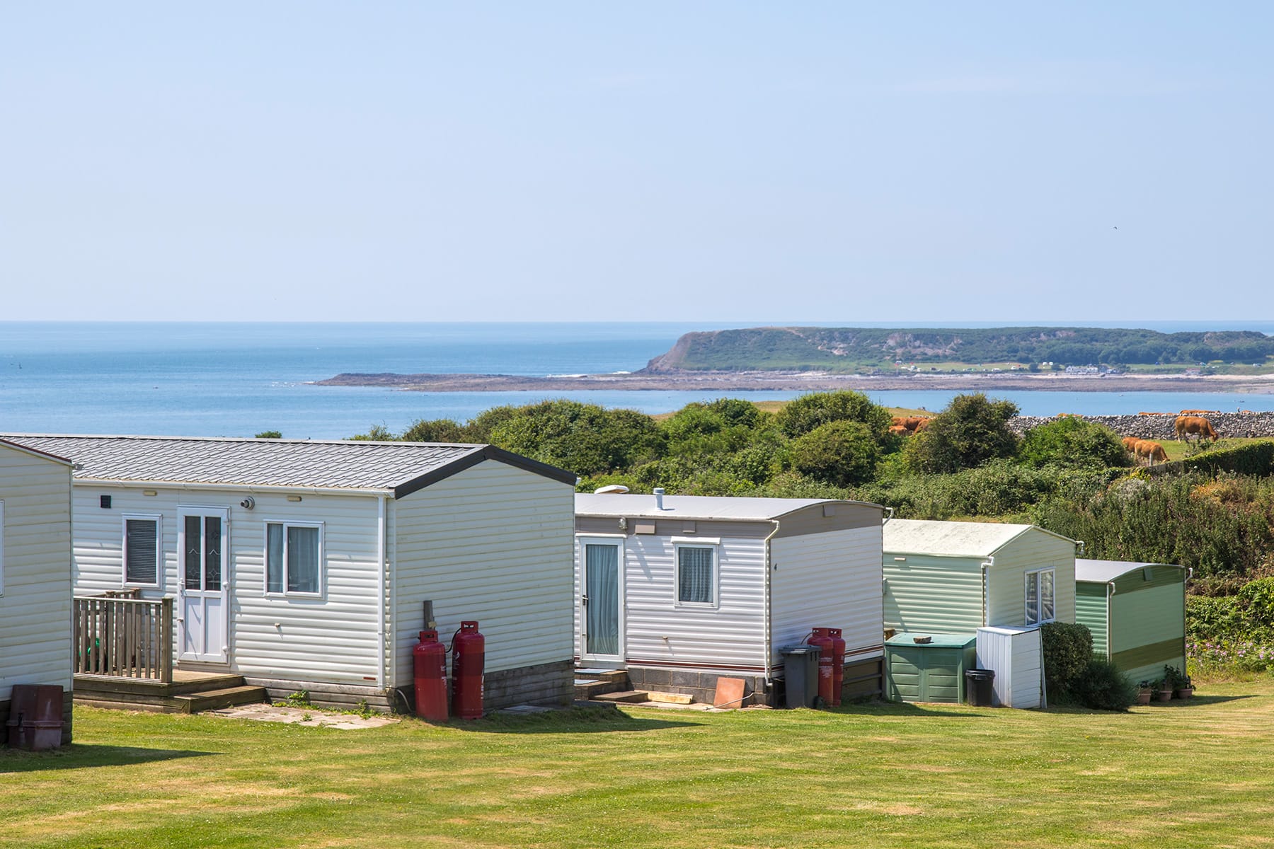 Green Meadow on-park amenities and play area